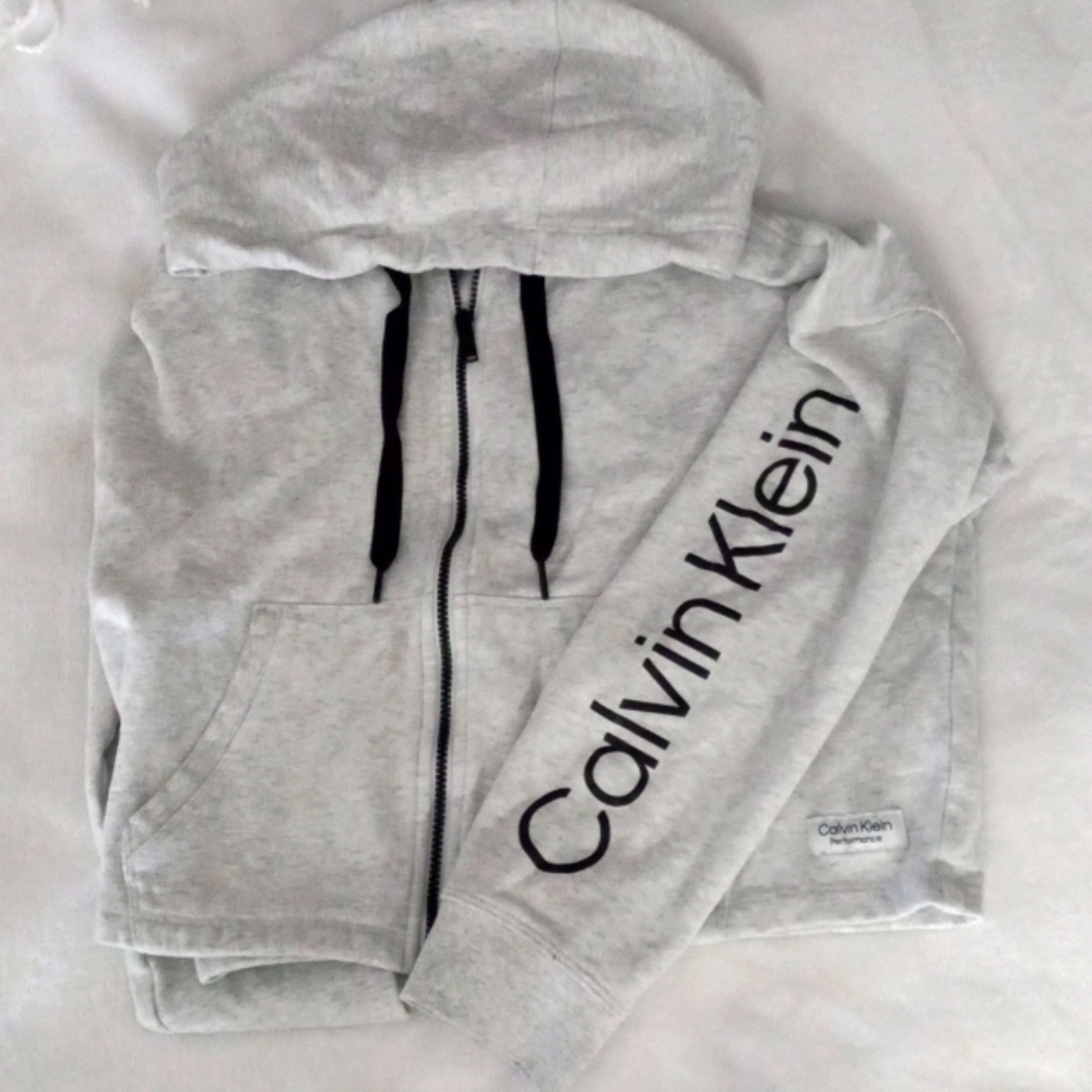 2 Calvin Klein Sweaters